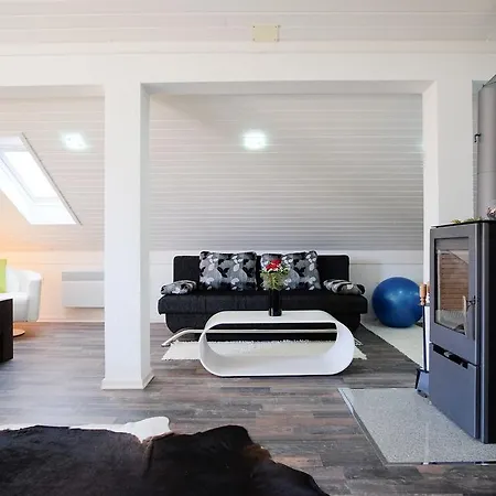 Lovori-lorbe Apartment