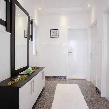 لوفوري-لوربي * تريبينيي