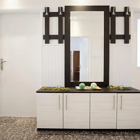 شقة لوفوري-لوربي *